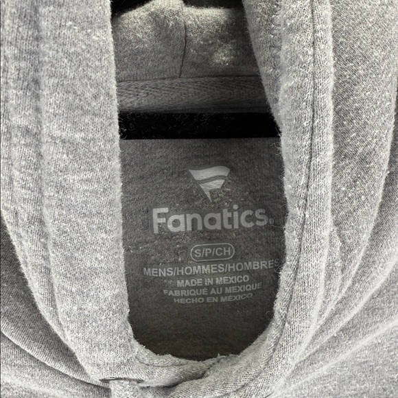 Fanatics Boston Celtics Men’s Small Gray Drawstring Hoodie with Kangaroo Pocket - Picture 3 of 7